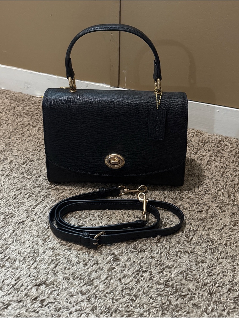 Classic Black Leather Top-Handle Women's Bag - Picture 3 of 5